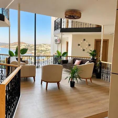Deniz 61 Hotel 2*